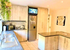 Bloubergstrand Accommodation at Regent Villa | Viya