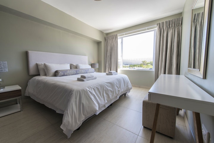 Cape Town Accommodation at Doric 005 | Viya