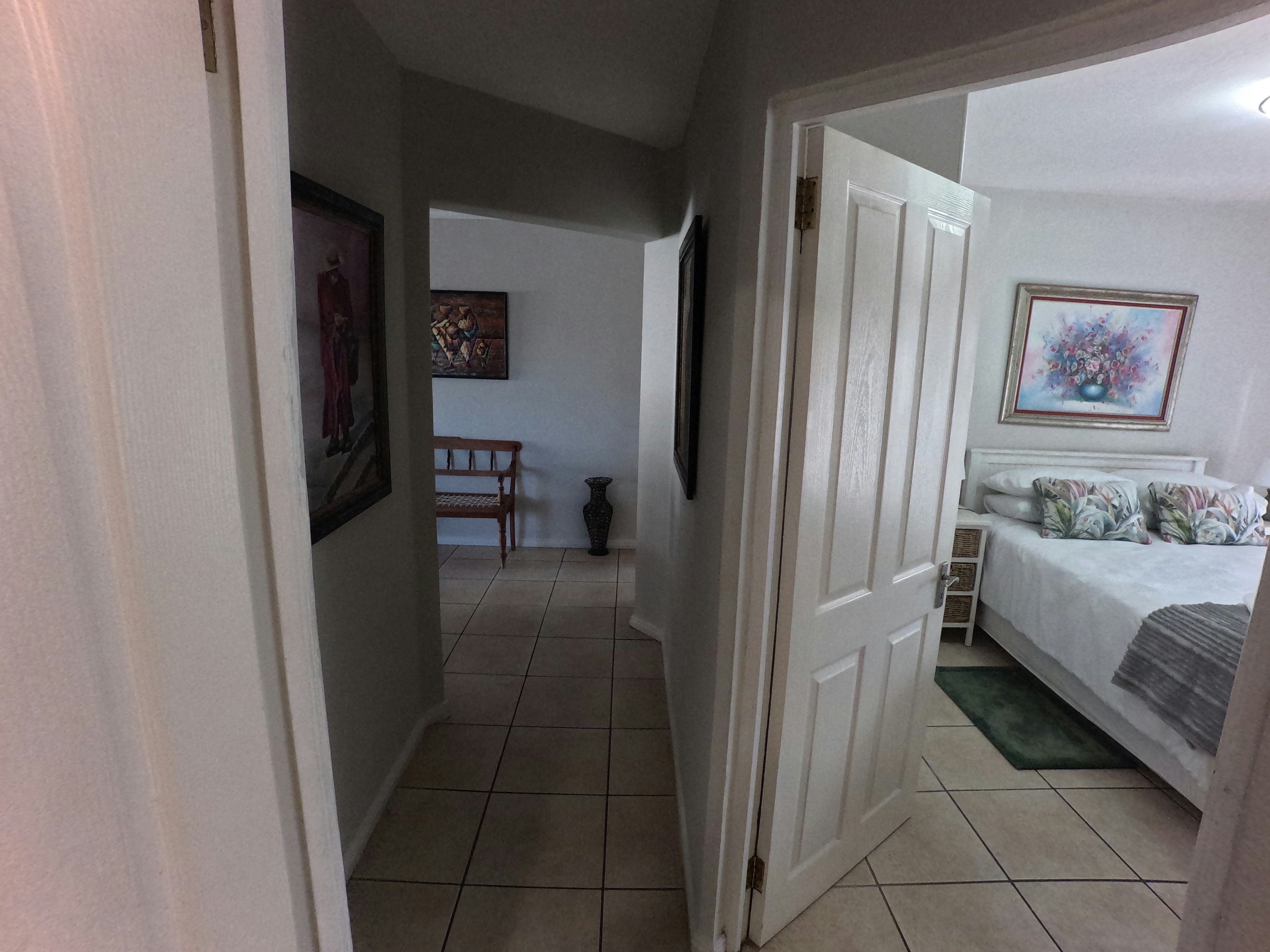 Marina Martinique Aruba Breeze Condo image no 31 of 37