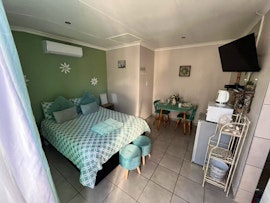 Karoo Accommodation at  | Viya