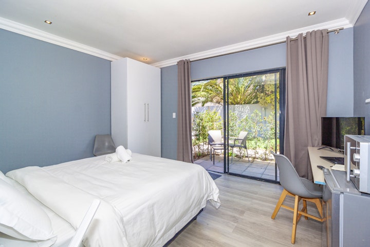 Bloubergstrand Accommodation at Bloubergstrand Lodge | Viya