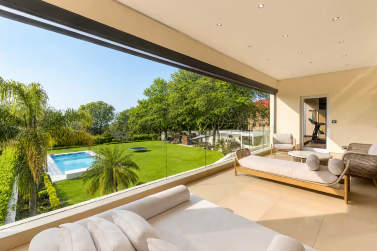 Solara Luxury Villa-Bishops Court image no 3 of 58