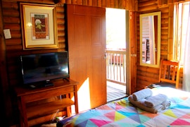 Dinokeng Game Reserve Accommodation at Ndlovu Log Home | Viya