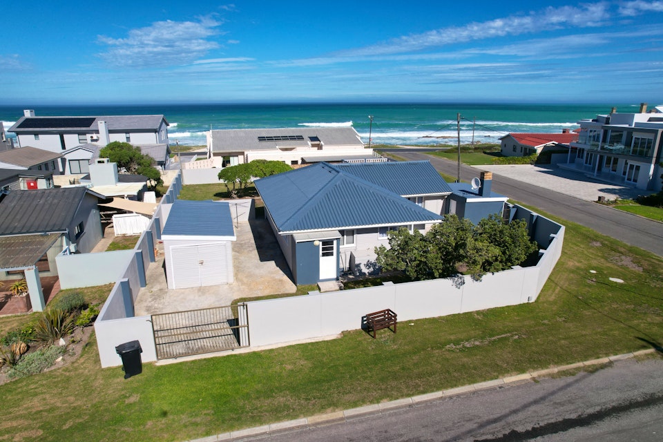 Struisbaai Accommodation at  | Viya