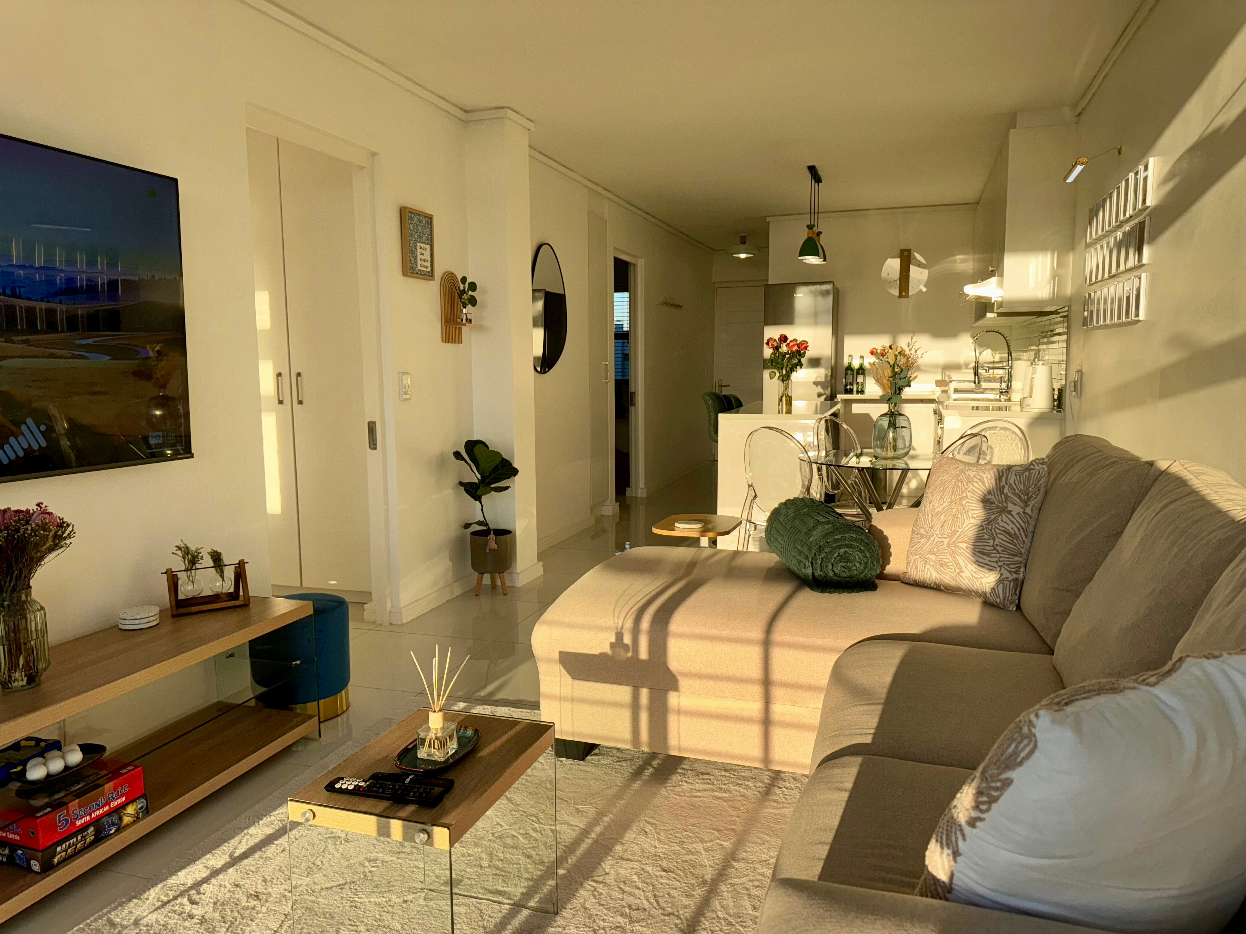 209 Ocean View image no 1 of 18