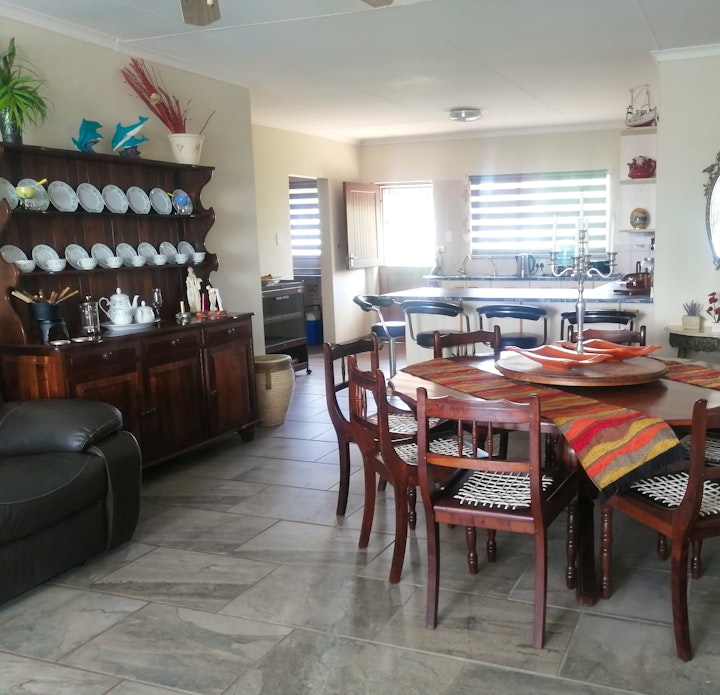 Sarah Baartman District Accommodation at Jeffreys Bay Holiday Home | Viya