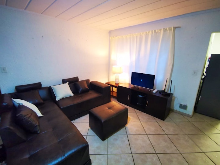 Johannesburg Accommodation at Tequesta 68 Self-catering Apartment | Viya