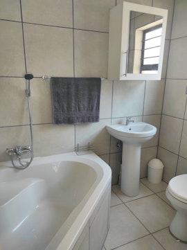 Kruger National Park South Accommodation at Ingwe House | Viya