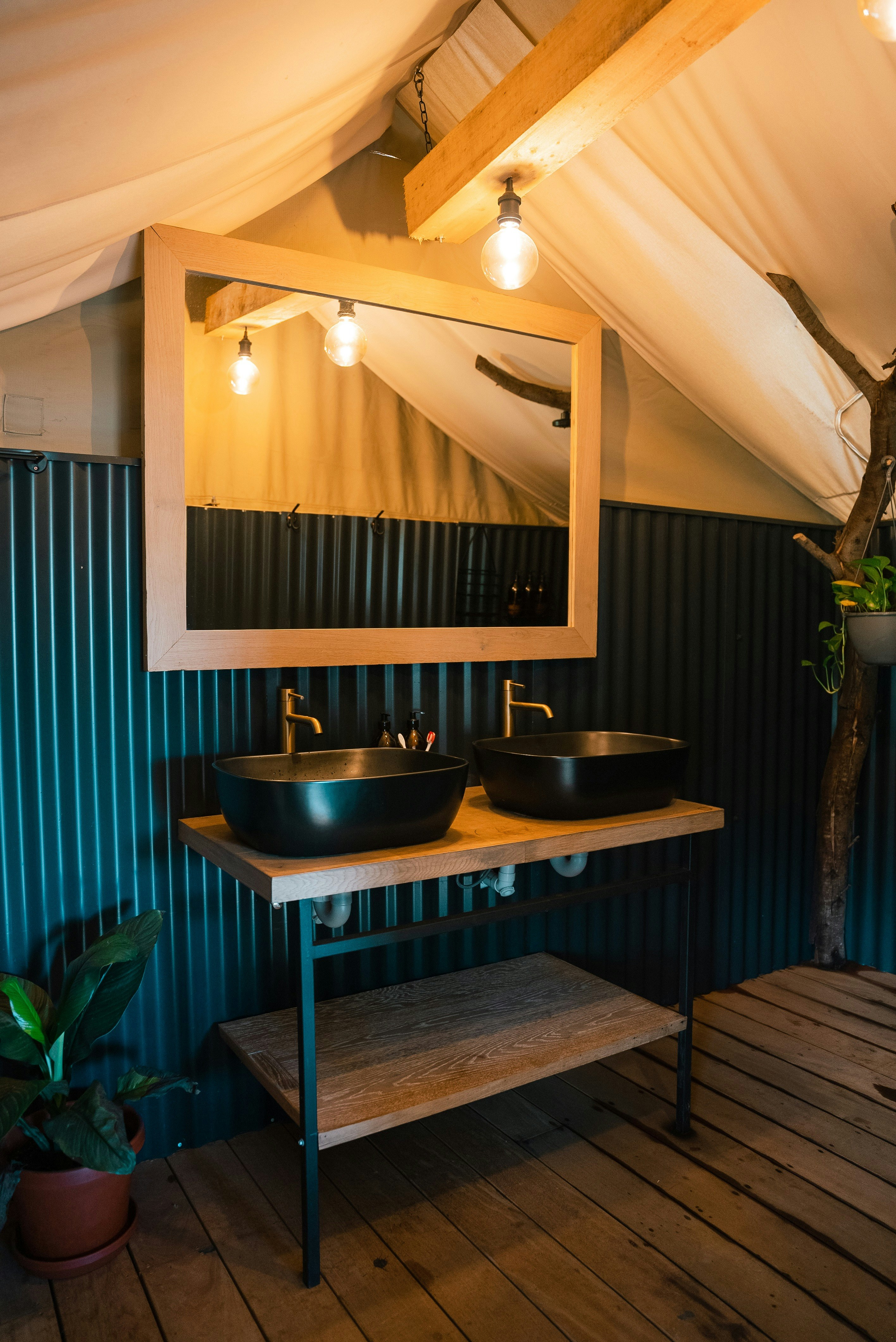 Twilight Glamping Tent @ Bietjiedam image no 26 of 46