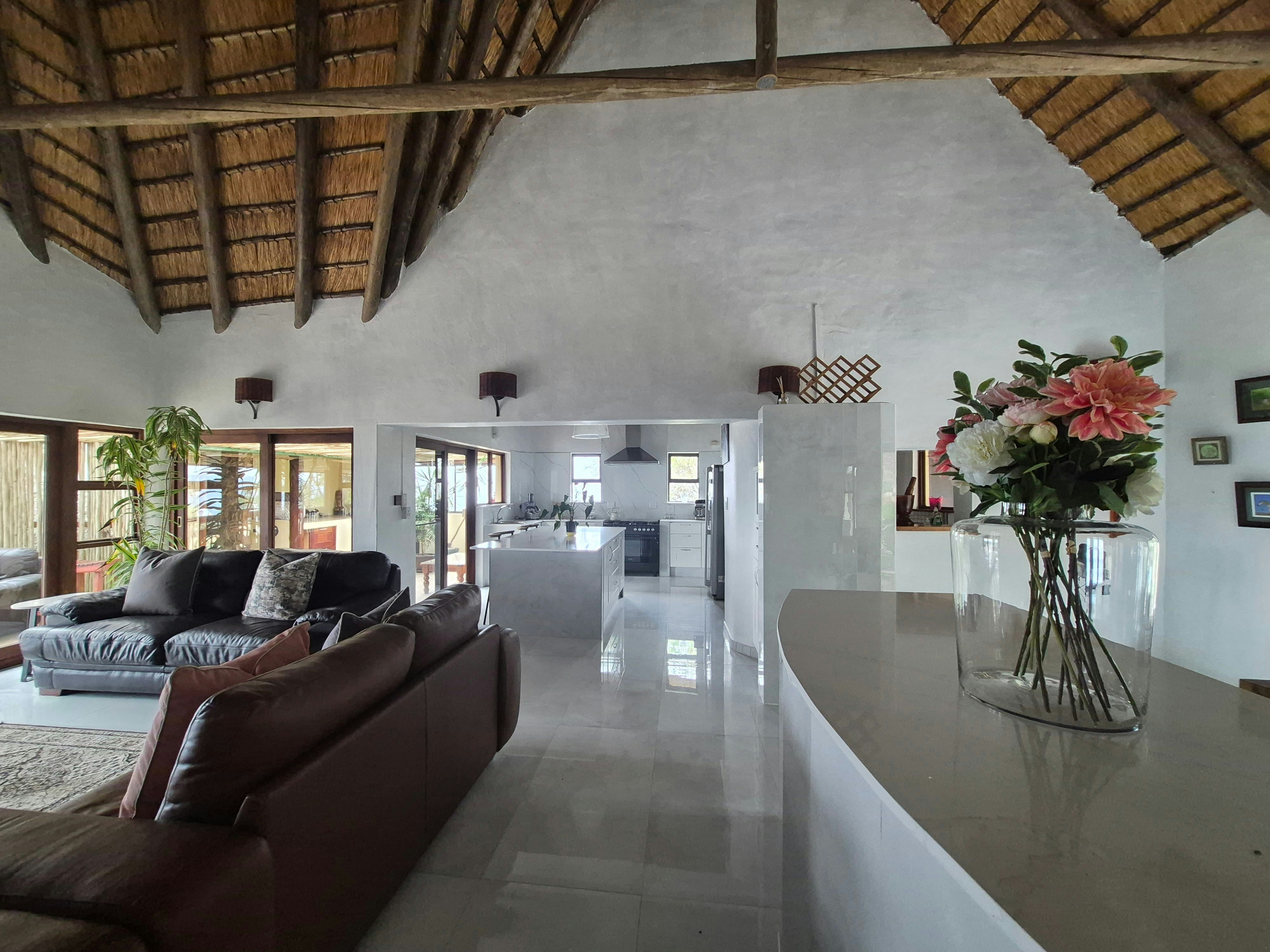 uMfula Lodge image no 7 of 35