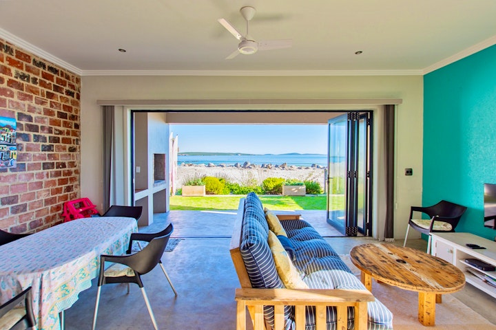 Western Cape Accommodation at Beach Breakaway | Viya