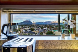 Cape Town Accommodation at 801 Topaz | Viya