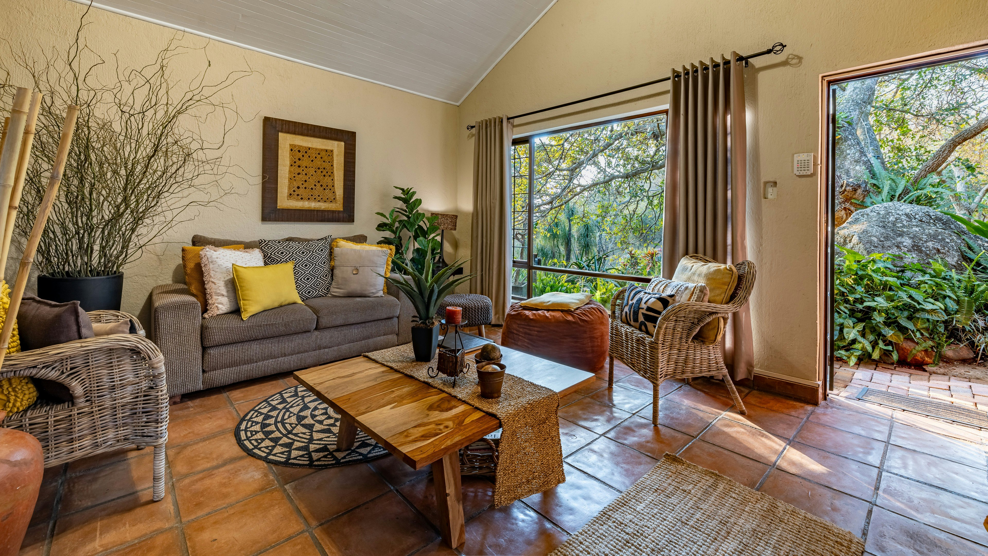 Ulwazi Rock Lodge image no 15 of 17
