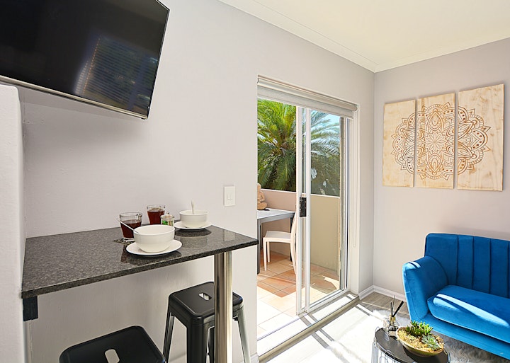 Bloubergstrand Accommodation at 8 Marbella | Viya