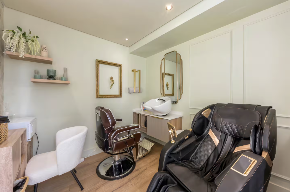 Solara Luxury Villa-Bishops Court image no 53 of 58