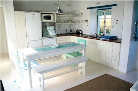 Struisbaai Accommodation at Grietjie Cottage Langezandt | Viya