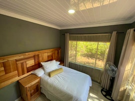 Waterberg Accommodation at Huisie in die bos | Viya