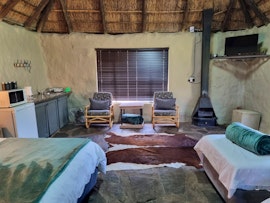 Karoo Accommodation at Safari Park Guest Farm | Viya