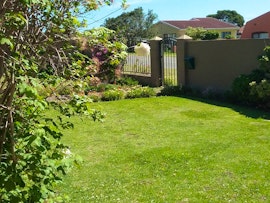 Western Cape Accommodation at Tisha Llama Self-catering | Viya