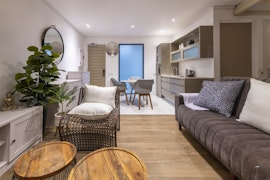 Knysna Accommodation at The Gallery Studio Apartment | Viya