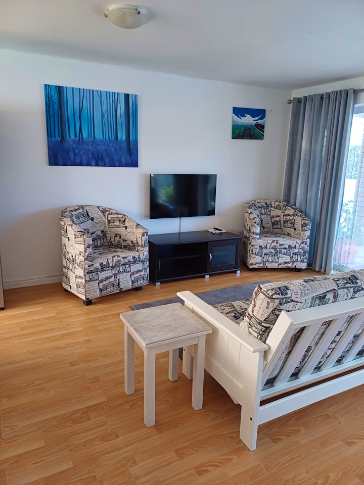 Overberg Accommodation at Seabreeze | Viya