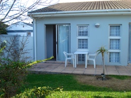 Bloubergstrand Accommodation at On 17 Avondale | Viya