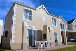 Jeffreys Bay Accommodation at Claptons 07 | Viya