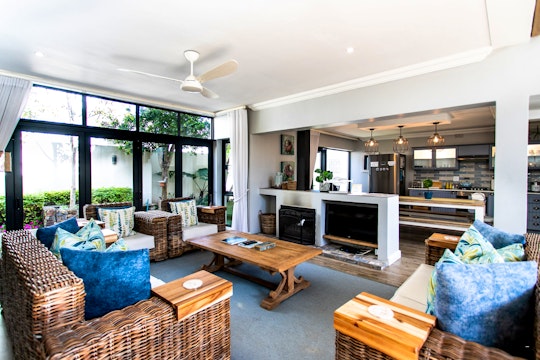 Hermanus Accommodation at  | Viya