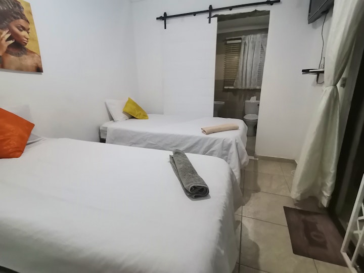 Bojanala Accommodation at Oteng Lifestyle BnB | Viya