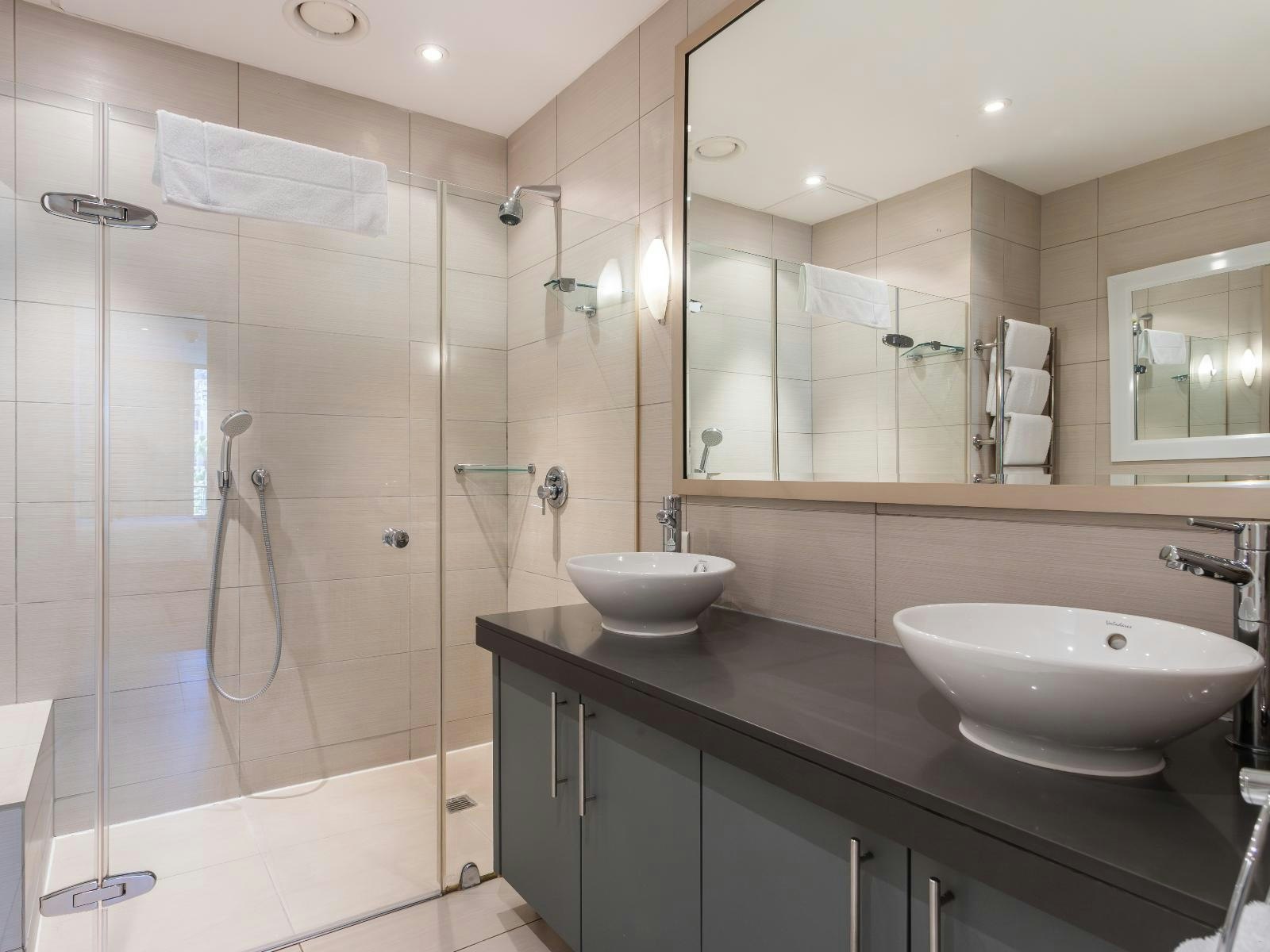 Mountain Marina - One Bedroom Premier 8 image no 7 of 21