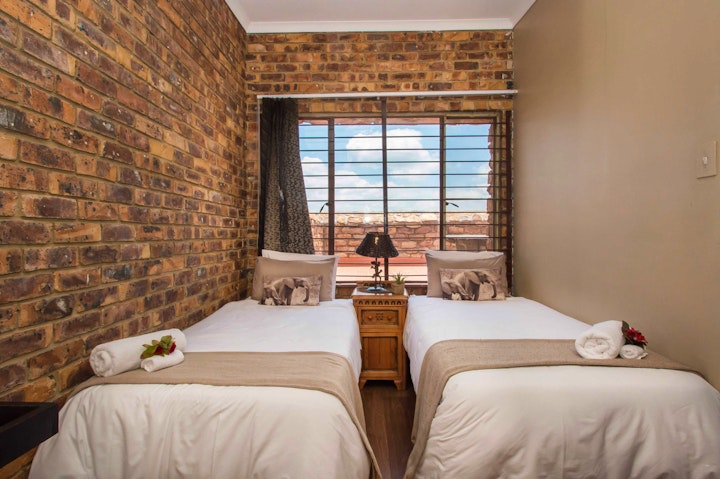 Cradle Of Humankind Accommodation at Idwala Le Ingwe Lodge | Viya