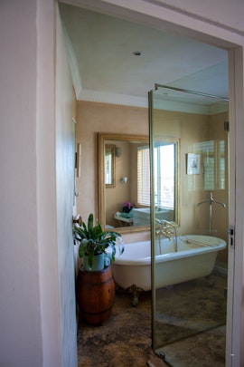 Hermanus Accommodation at  | Viya