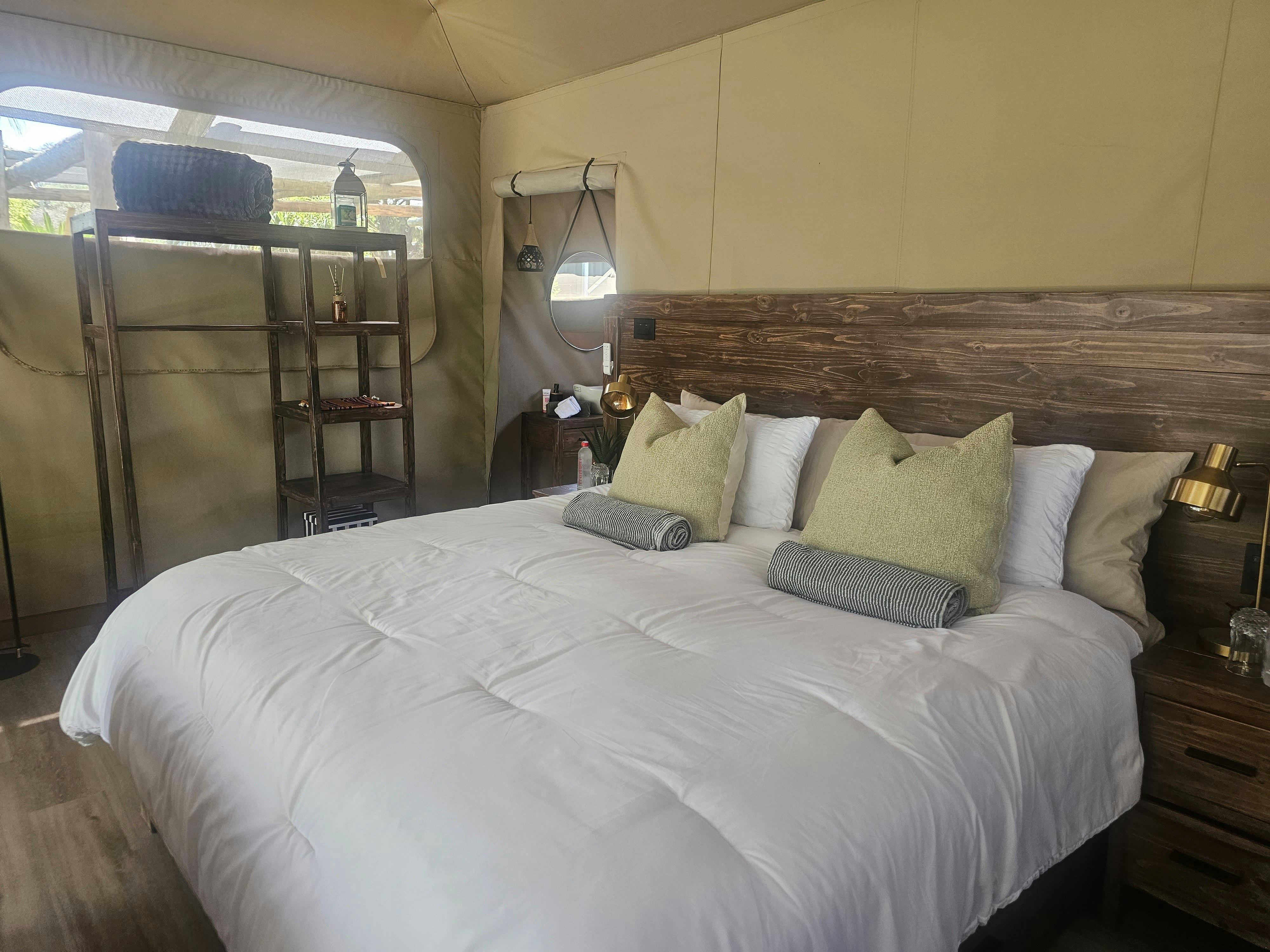 Rose cottage Luxury Tented Suite image no 11 of 25
