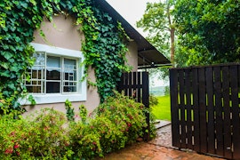 Lowveld Accommodation at  | Viya