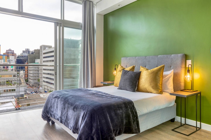 Western Cape Accommodation at Panoramic City View Apartment 708 | Viya