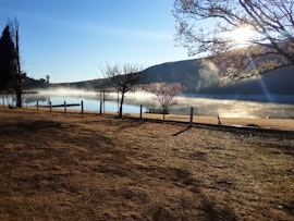 Panorama Route Accommodation at Dullstroom on the Dam | Viya