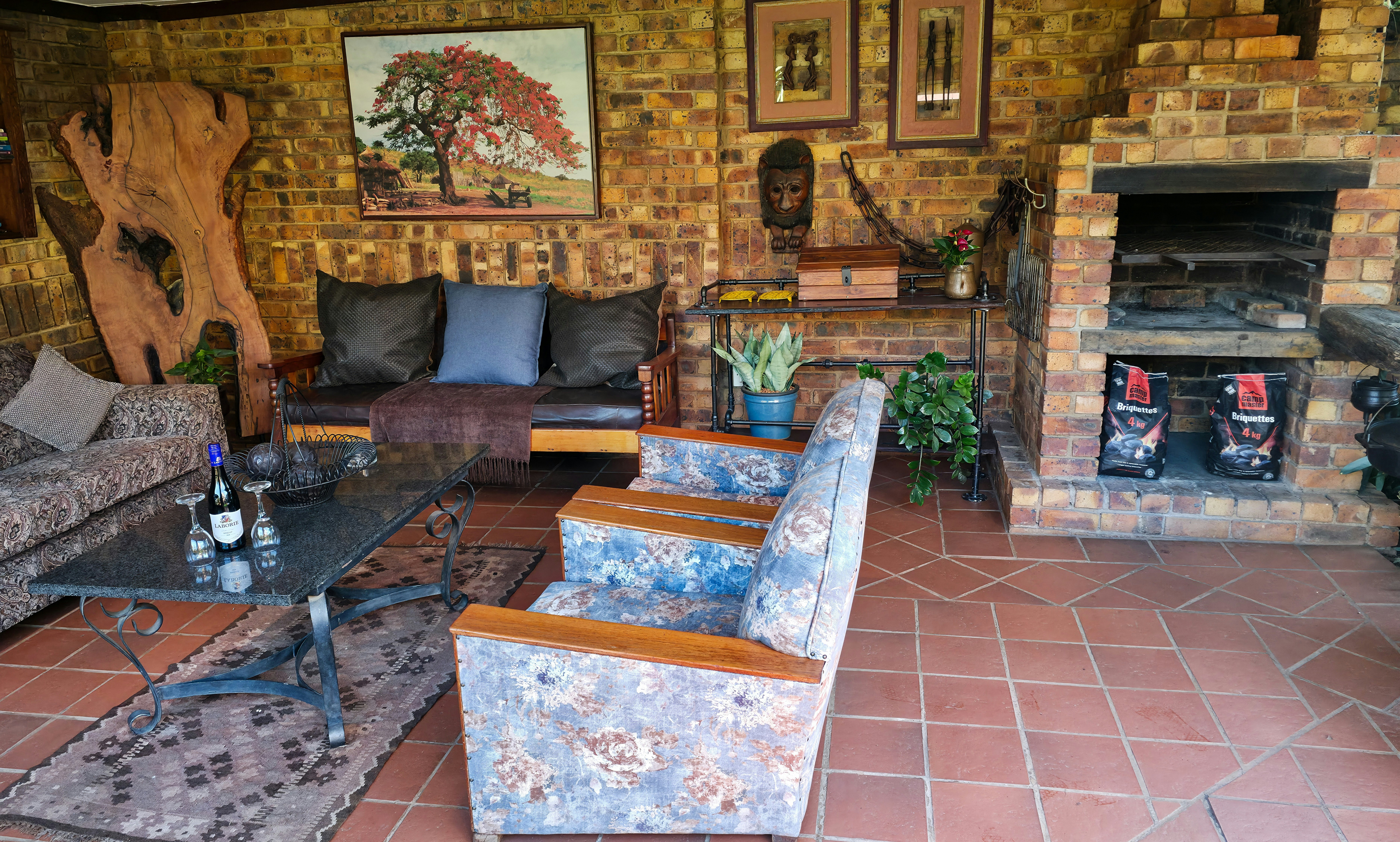 Africa House Accommodation image no 13 of 13