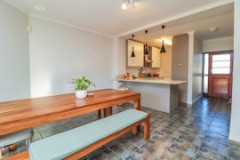 Cape Town Accommodation at Eight on Burnard | Viya