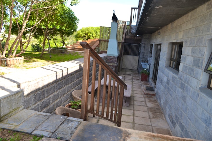 Jeffreys Bay Accommodation at Waterkant 2 | Viya