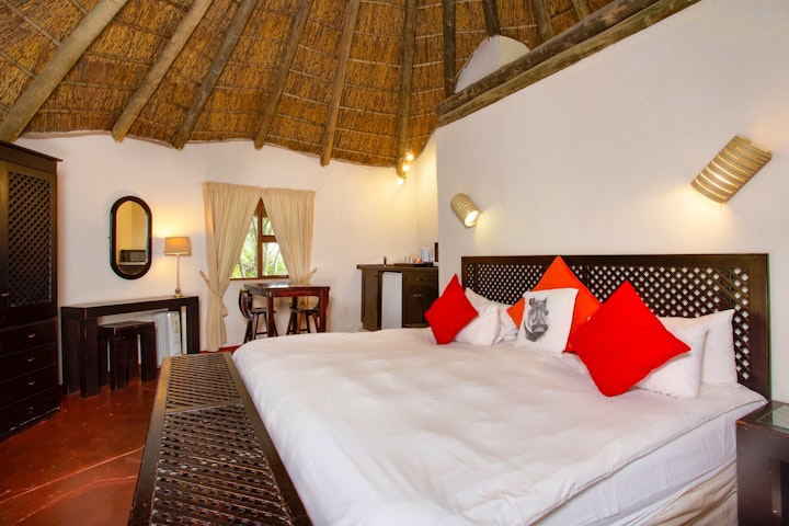 Cradle Of Humankind Accommodation at Warthogs Bush Lodge | Viya