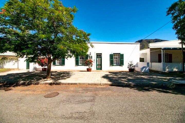 Eastern Cape Accommodation at 166 Cradock Street - De Kothuize | Viya