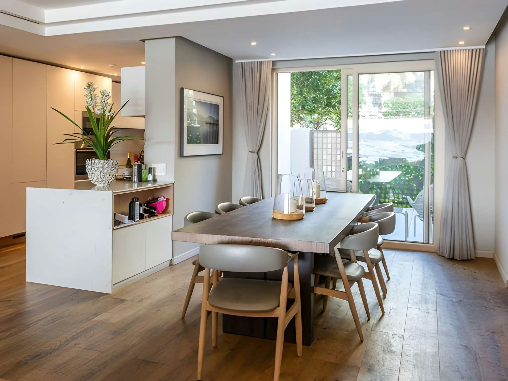 Mountain Marina - Three Bedroom Luxury Premier 3 image no 8 of 26