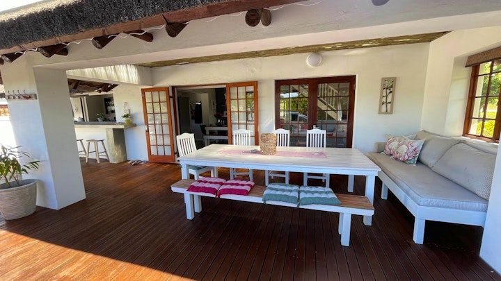 Sarah Baartman District Accommodation at Pine Cottage | Viya