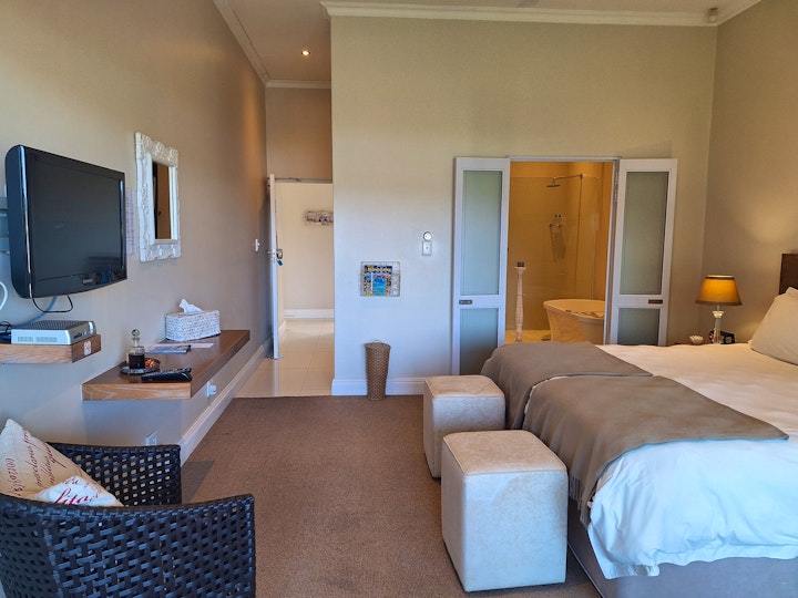 Sarah Baartman District Accommodation at Riverside Luxury Holiday House | Viya