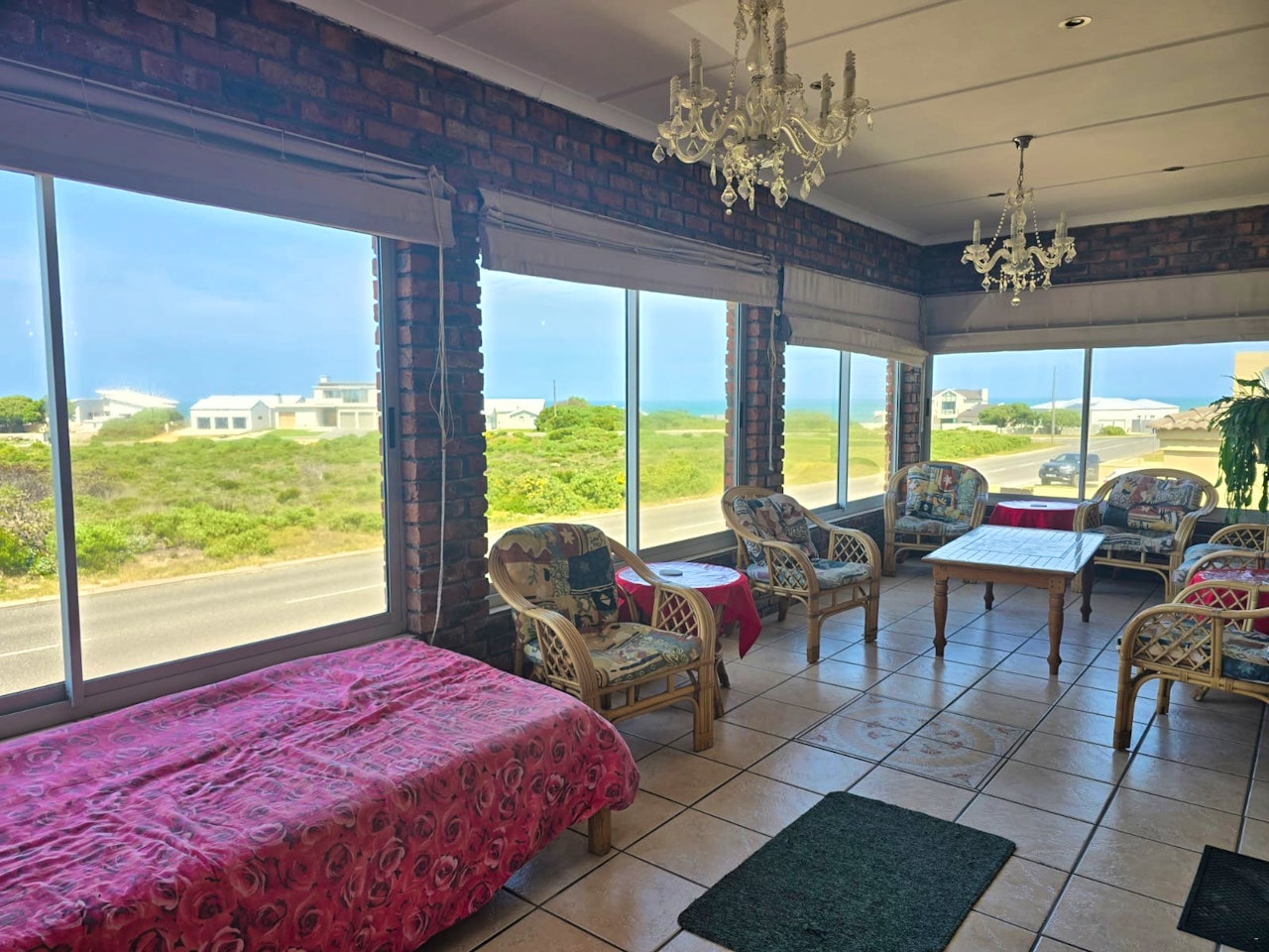 Struisbaai Accommodation at  | Viya