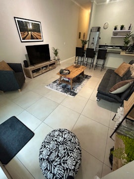 Southern Suburbs Accommodation at Just Beachy | Viya