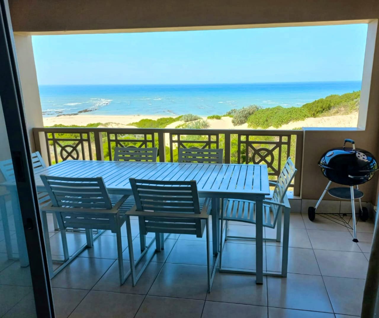 Jeffreys Bay Accommodation at  | Viya