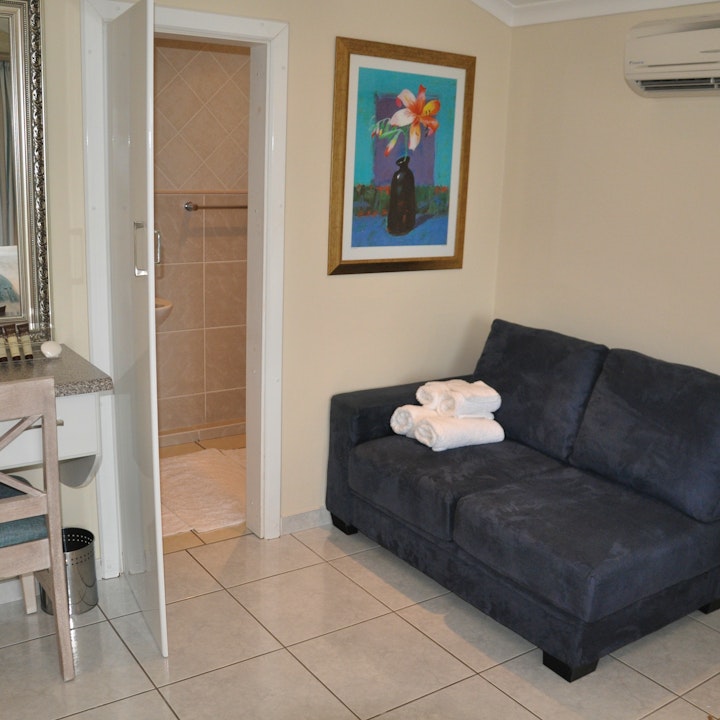 Durban Accommodation at King Palm Suite | Viya