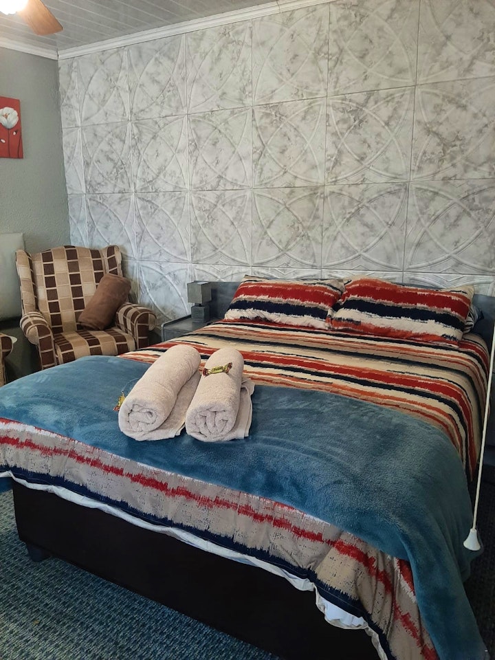 Naval Hill Accommodation at BloemSlaap | Viya