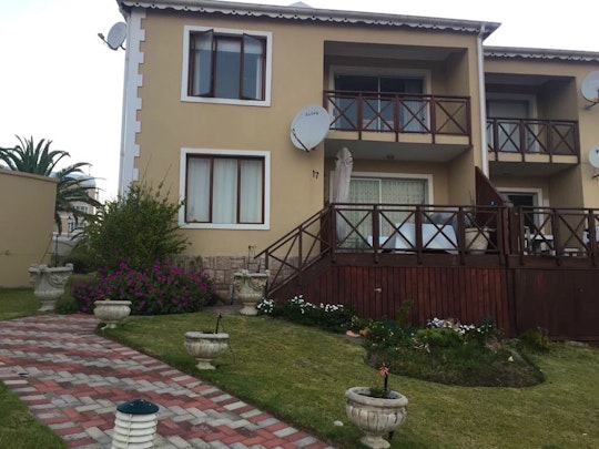 Jeffreys Bay Accommodation at  | Viya